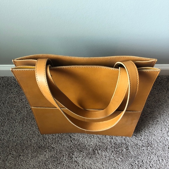 Madewell Purse - Picture 5 of 9